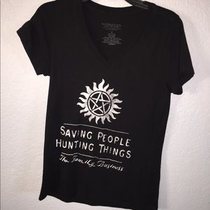 Size Medium Teen Supernatural Tee